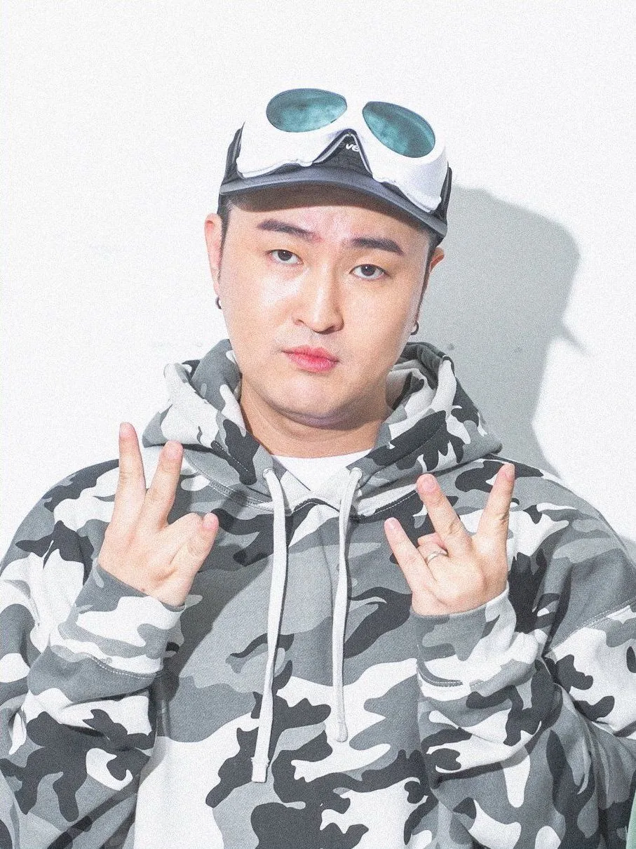 MINOS